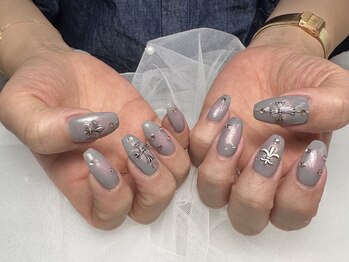 イデアーレ(IDEALE)/チークネイル