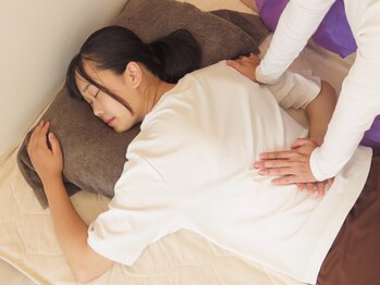 ~整えるタイ古式~ThaiSpa meguriai【3月12日NEW OPEN(予定)】/うつ伏せ