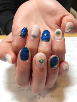 プチブラン(Petit Blanc)/ターコイズネイル