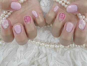 ハニービービー(Honey Bee Bee)/ピンク桜ネイル