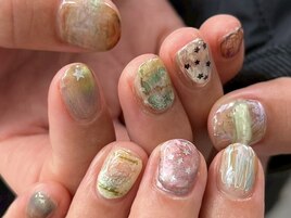 韓国風ニュアンスネイル