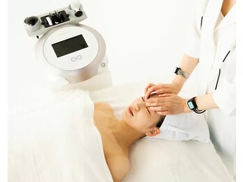 the Salon by SLOW【骨格矯正・筋膜リリース・痩身・ヘッドスパ】/最新マシンブルーメア