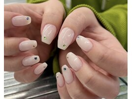 マルチストーンネイル