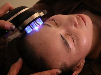 サロン ド ルポ(Salon de Repos)/LED《ミラディーヴァ》