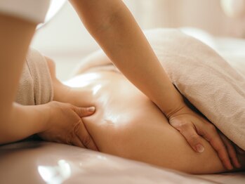パラフューズ リリー(PARAFUSE.Lily)の写真/【日々の疲れを癒す贅沢メニューを堪能＊】組み合わせメニューも豊富！日々頑張る自分へのご褒美サロンに♪