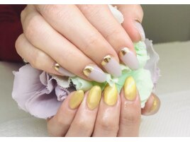 大人おしゃれネイル