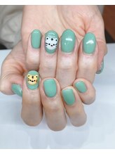 ティーエヌ 本厚木店/ワンカラーにトラの追加アート☆