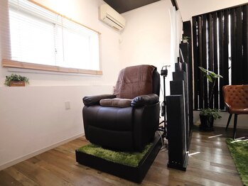 ランプ(LAMP)/施術部屋（まつげ）