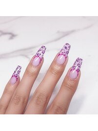 レオパードネイル