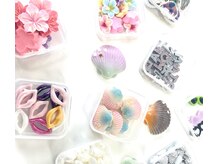 ネイルズ愛(Nail’s愛)の雰囲気（パーツ類も全250種類以上と多数あります）
