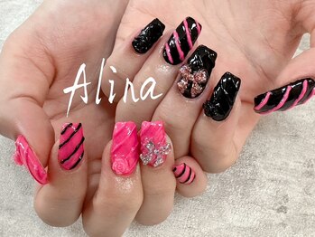 エリナネイルサロン池袋(Alina Nail Salon)/アシメネイル