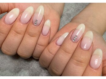 お客様ネイル/上品シンプル系