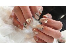 ネイルズ ヴィヴィアン(Nail's Vivienne)/2022年寅年ネイル