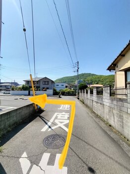 ヨサパーク ハーモニー(YOSA PARK)/サロン駐車場への道案内2