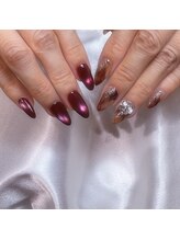 メイト(mate)/アシンメトリーネイル