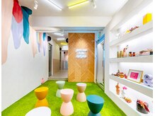 ＷｈｉＴｅＡ【ホワイティア】セルフホワイトニングの雰囲気（おしゃれな空間でリラックス♪照射中は個室のプライベート時間♪）