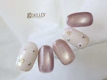 グラティフィー(gratify)/大人気！ホロフラワーネイル