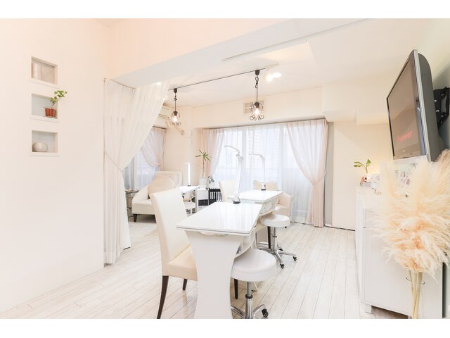 NailSalon　Nancy【ナンシー】