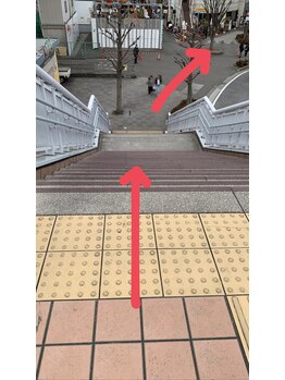 アンベリール(Embellir)/駅からお店までの道