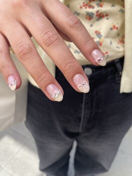 ムーイ 外苑前(mooi.)/ribon × pearl