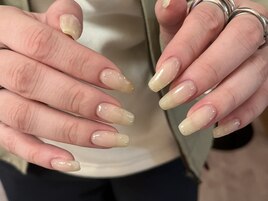 ベージュニュアンスネイル