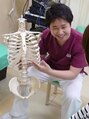 げんき堂整骨院 イオン大野城&nbsp;骨模型などを使って身体の状態をご説明していきます。