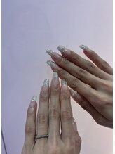 ランシル(Lancil)/キラキラネイル