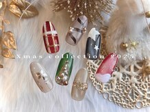 オフィスネイル＋Xmasコレクション2025でデザイン足し★
