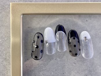 coreTH/【3・4月】ドット×モノトーン