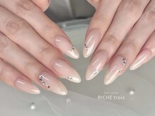 リッシュ トロワ(RICHE trois)/オフィスネイル定額