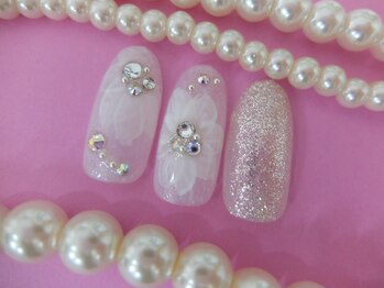 ネイルサロンミキ 横浜(MIKI)/オススメ♪手書きフラワー着物