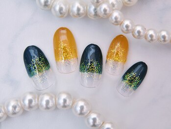 ティアリーネイル コレットマーレ店(Tiary Nail)/パッツンフレンチ　ラメ散らし