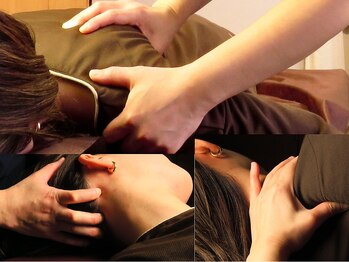 整体ルーム な～るの写真/ガチガチでつらい首コリ肩コリ！すっきりしない肩甲骨のキワ！様々な角度からほぐします♪
