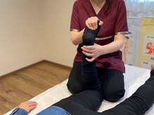 翼の雰囲気（脚のむくみや冷えにも全身調整がおすすめです）