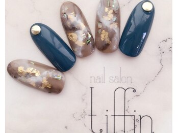 ネイルサロン ティフィン(tiffin)/大人シックなニュアンスネイル