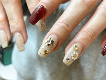 ジュイール ネイル 千葉店(Jouir nail)/ラメ×ストーンでキラキラ