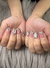 ハチニーキューネイルアトリエ(829 Nail Atelier)/お持ち込みデザイン120分！