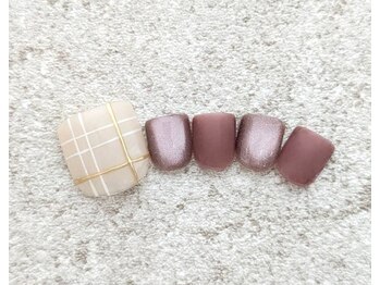 シキ 藤沢店(shiki)/FOOTチェックネイル ￥6800