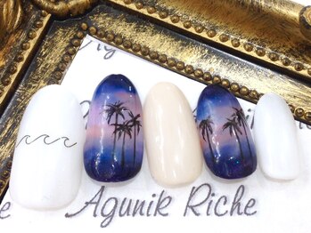 アグニークリッシェ(Agunik Riche)/【ヤシの木ネイル】