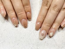 クララハンダ(CLALA Handa)/ニュアンスネイル