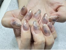 エフツー(F2)/ラグジュアリー