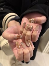 エル(Elle.)/チェックネイル