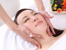 肌トラブルにお悩みの方にもおすすめのフェイシャルメニューも！