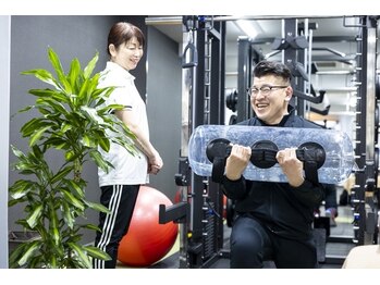 ヘルスファーストジム(Health 1st GYM)/ジム トレーニング風景