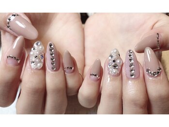 ジェイノヴァール(Jnovart)/