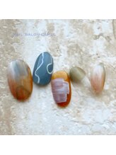 ネイルサロン クイル(QUILL)/８月アースカラー（１）