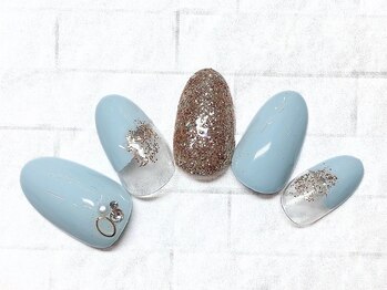 アルセア 上野御徒町店(Alcea)/ニュアンスネイル 変形フレンチ