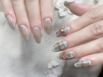 フローラ/チップネイル