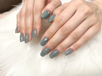 シンプルオフィスデザイン