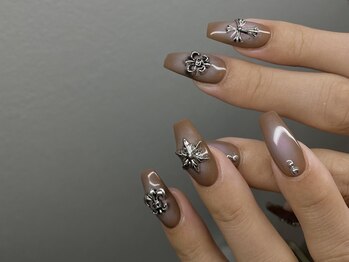 グレイス(GRACE)/クロムネイル